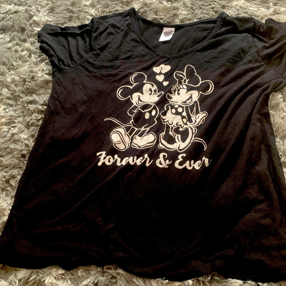Minnie and Mickey women’s tee